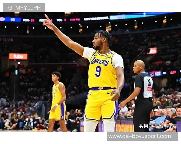 布朗尼分享提升无球状态的努力与在G联盟和湖人之间的心态平衡